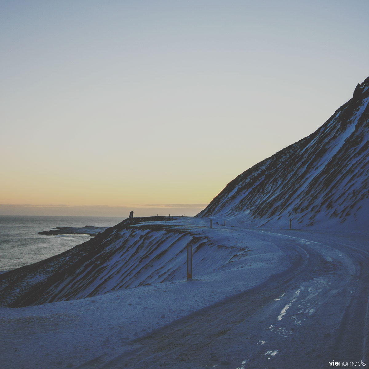 Route en Islande, en hiver