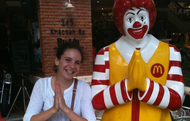 Corinne au Mac Donald's, aïe aïe aïe!