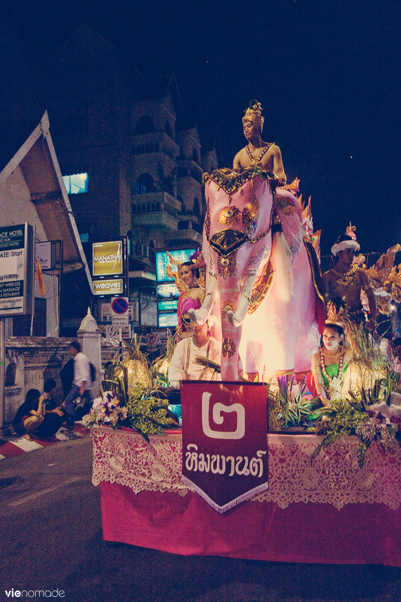 Loi krathong à Chiang Mai, Thaïlande