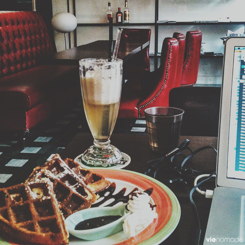 Travailler dans les cafés