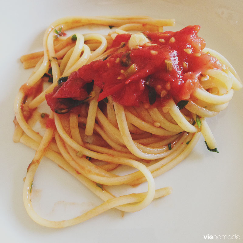 Pâtes aux tomates fraîches