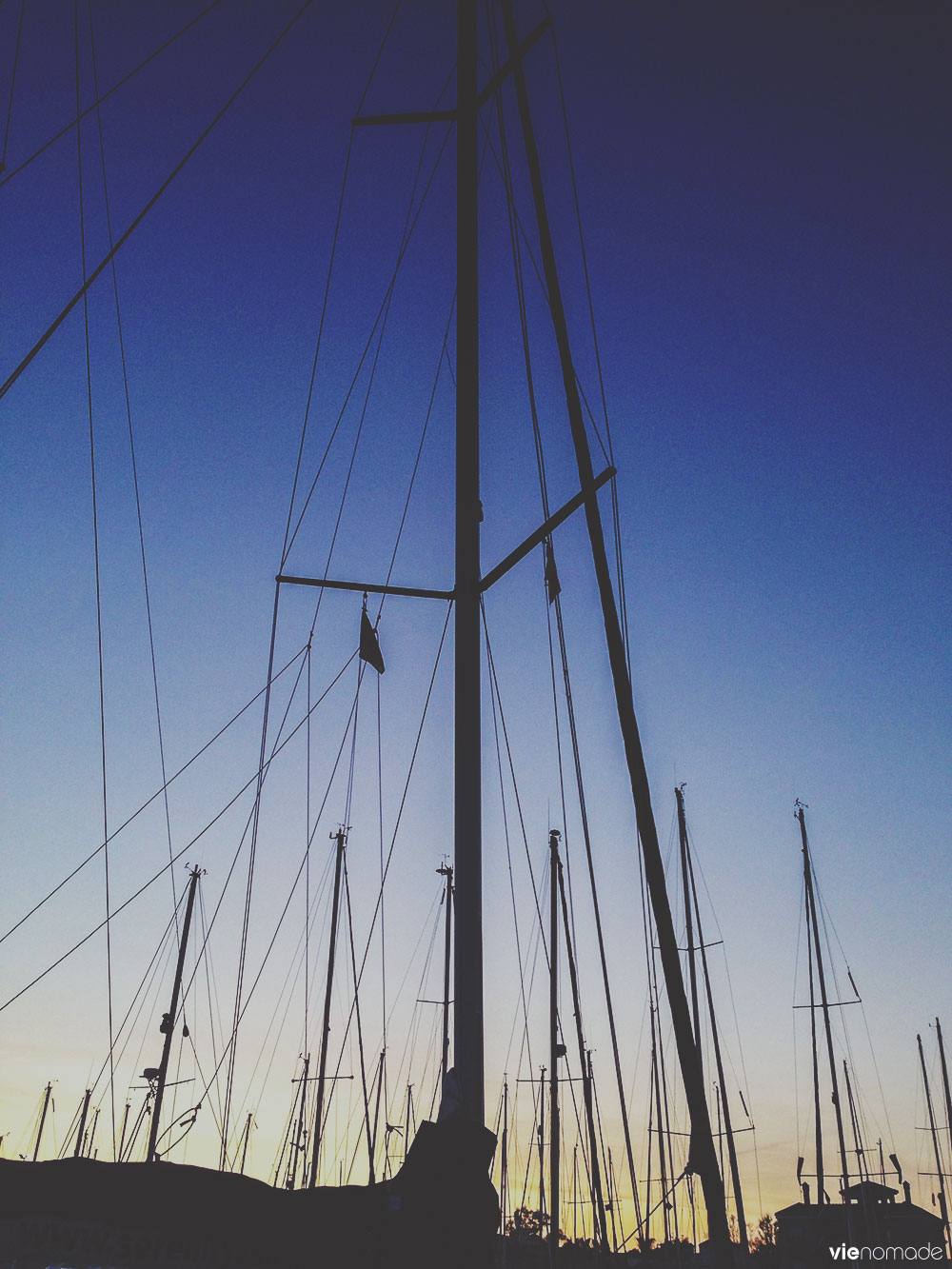 Voiliers dans le port de Torrevieja