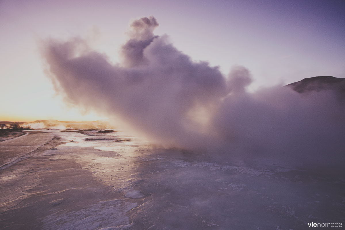 Geysir, le geyser en Islande, en hiver