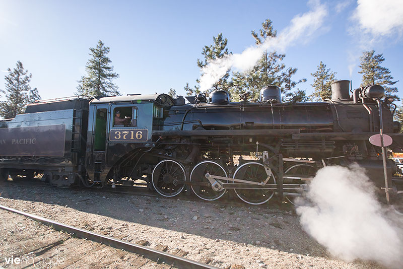 Train à vapeur Kettle Valley dans l'Okanagan