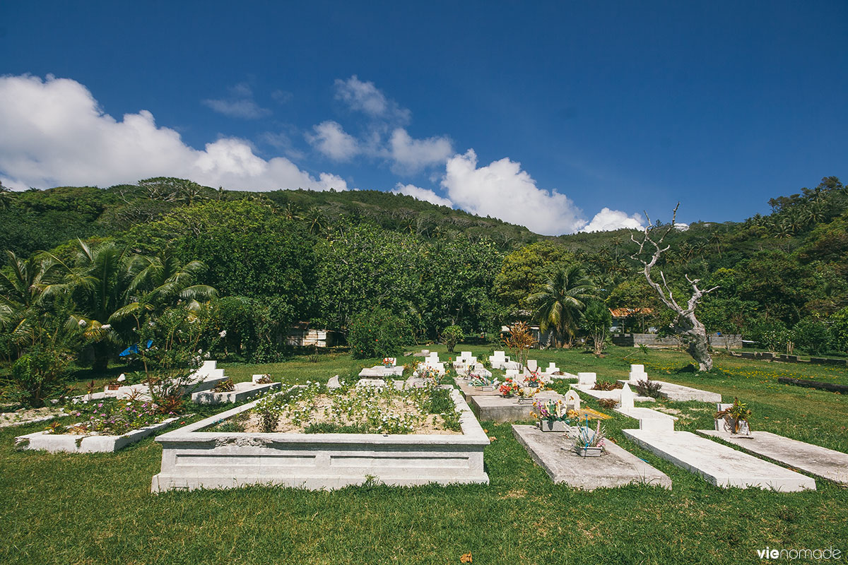 Cimetières à la maison en Polynésie Française