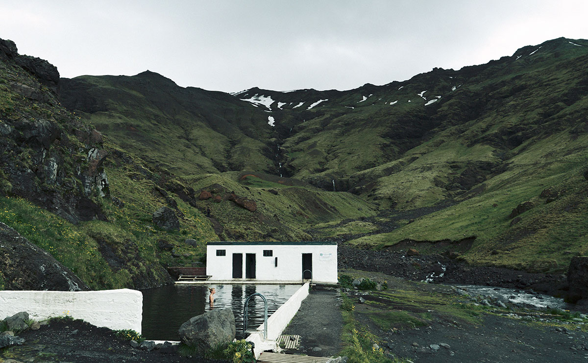 Seljavallalaug, sources d'eau chaude en Islande