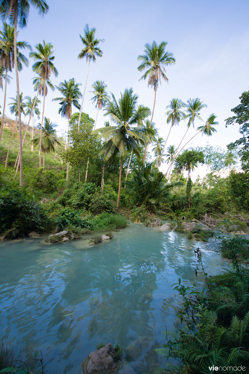 Chutes d'eau Cambugahay Falls à Siquijor