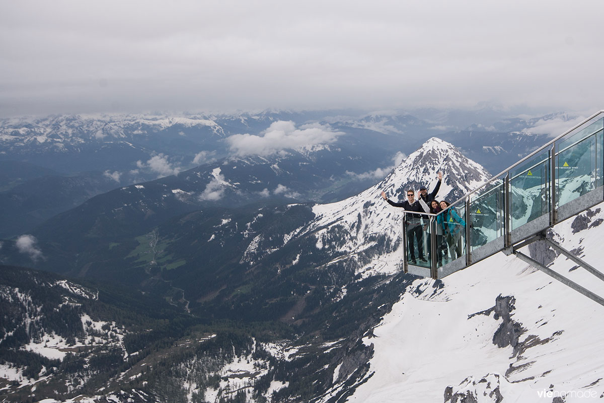 Escalier vers le Néant ou Stairway to Nothingness dans le Dachstein